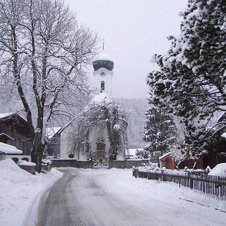 Landgasthof Kirchmayer Farchant Esterno foto