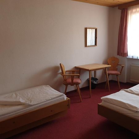 Landgasthof Kirchmayer Farchant Esterno foto
